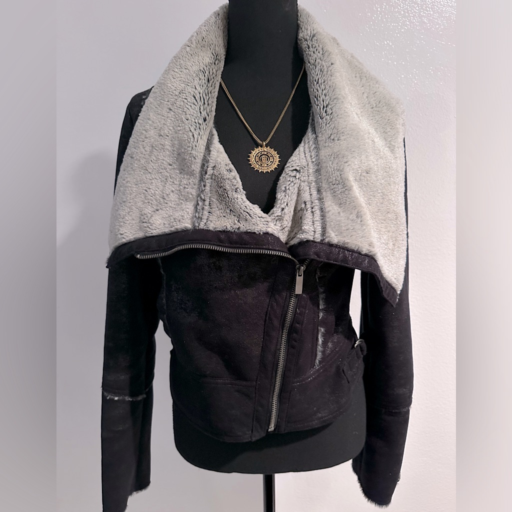 Long Sleeve Shearling Coat.